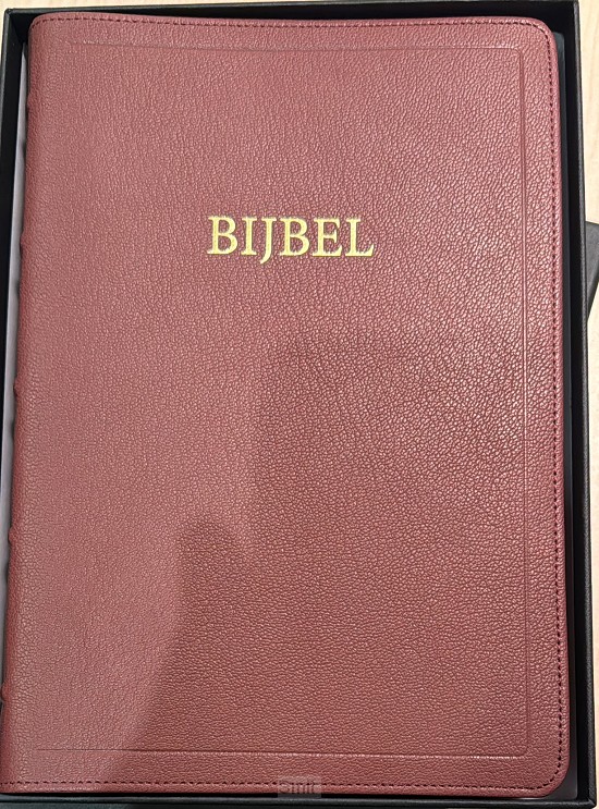 Willibrordvertaling edge line rood